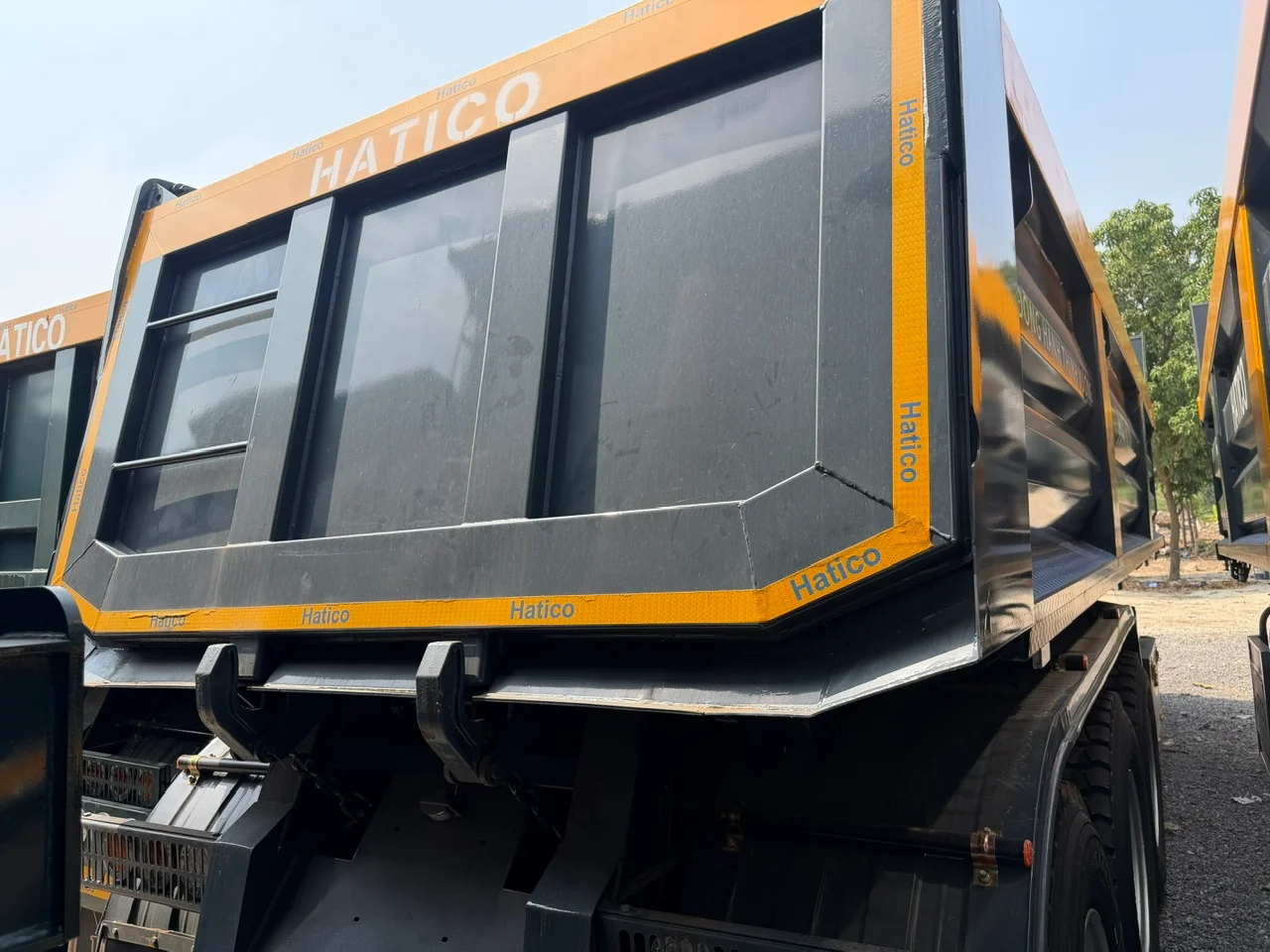 Duy Nhất 01 Chiếc Mooc Ben Cấu Hình 9.25m – Thanh Lý Giá Cực Sốc!