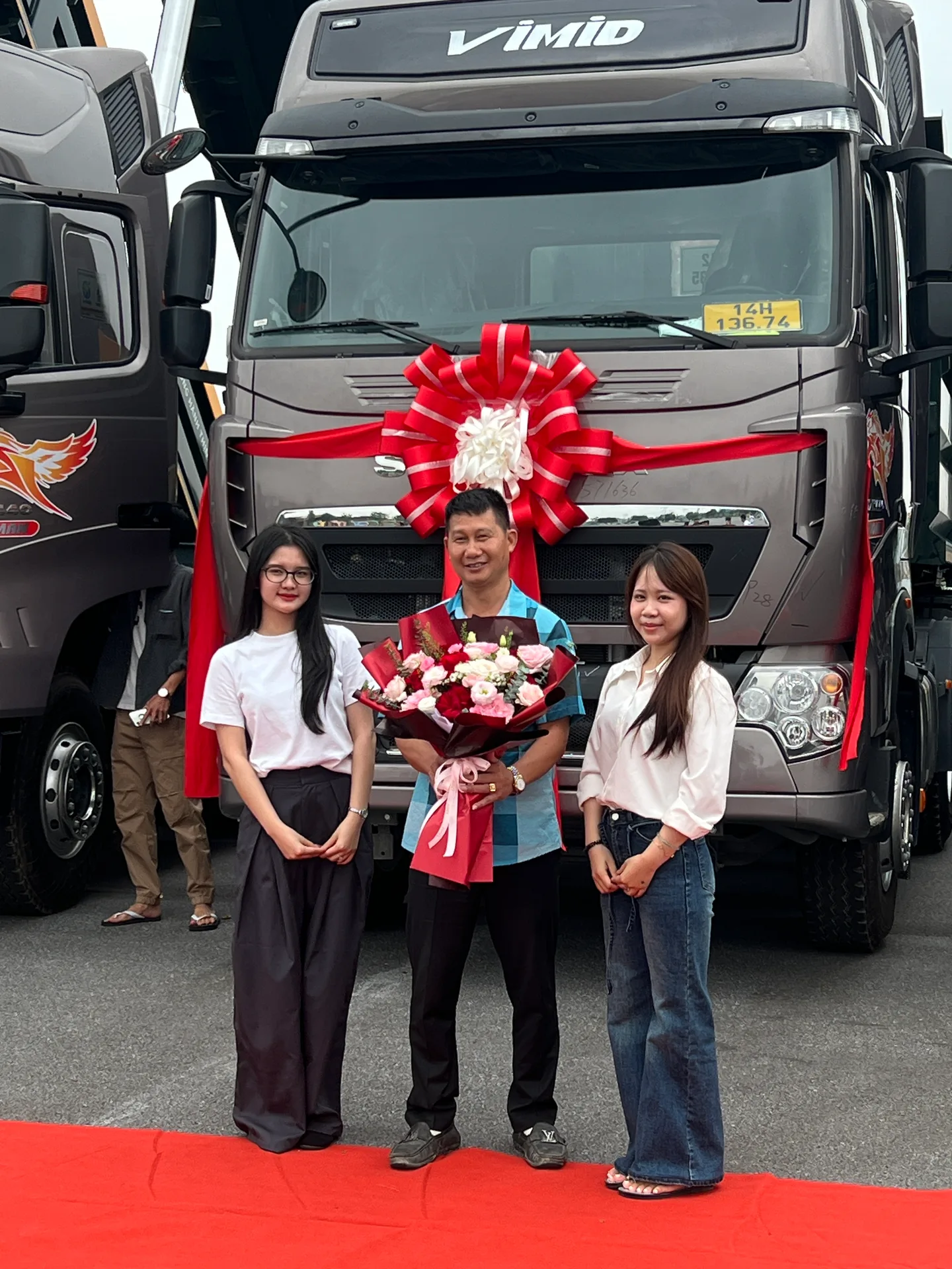 Bàn giao đội xe thương mại Hatico