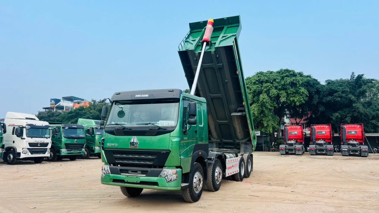 Xe ben Howo 8x4 380HP (Thùng U)