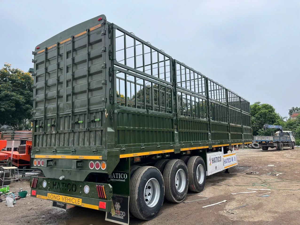 Mooc mui (rào) khung bửng 730mm - lốp có săm